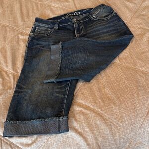 Dark Wash Denim Capris